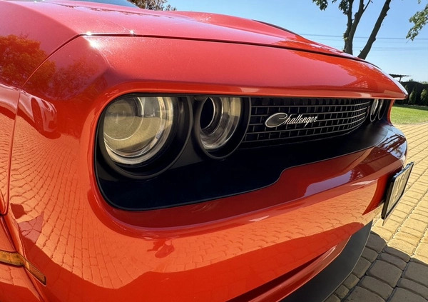 Dodge Challenger cena 249900 przebieg: 82000, rok produkcji 2020 z Ostrowiec Świętokrzyski małe 781